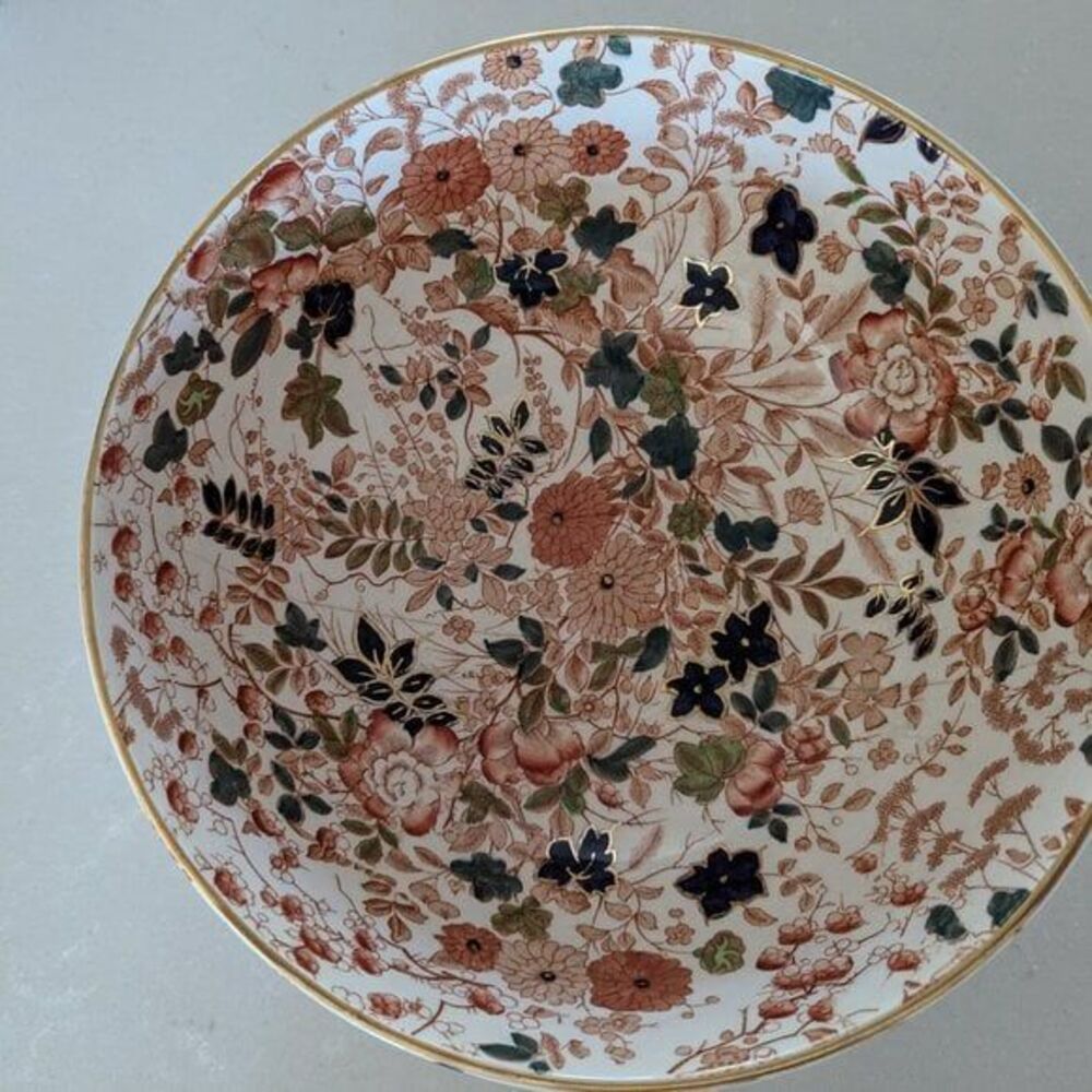 Royal Cauldron England Serving Bowl- Bittersweet Pattern